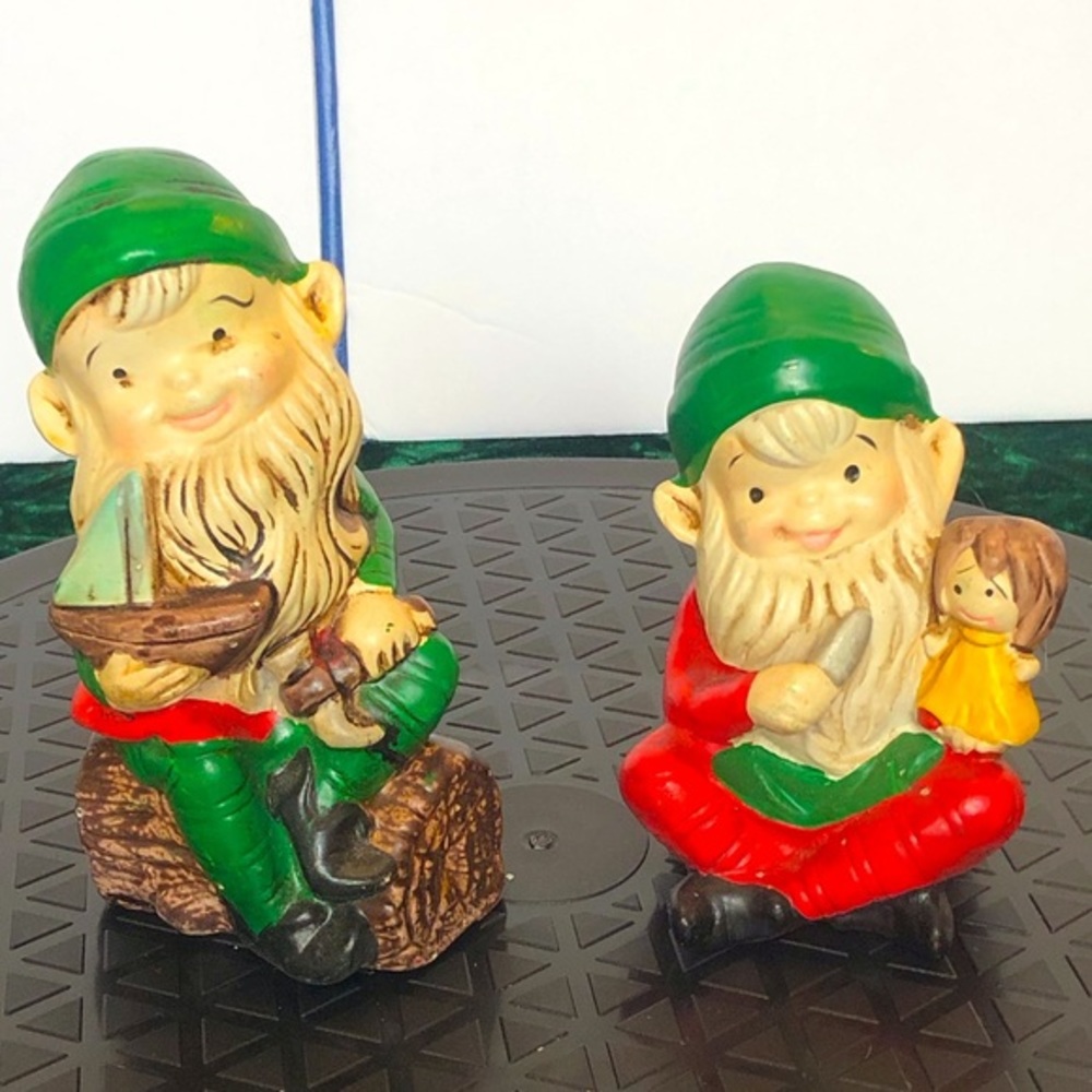 Vintage Homco Toy Making Elves Gnomes Christmas Set of 2